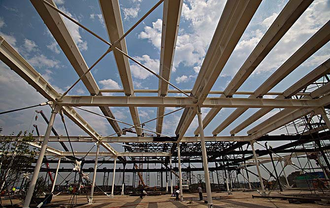 如何控制煙臺網(wǎng)架工程電焊連接應(yīng)力